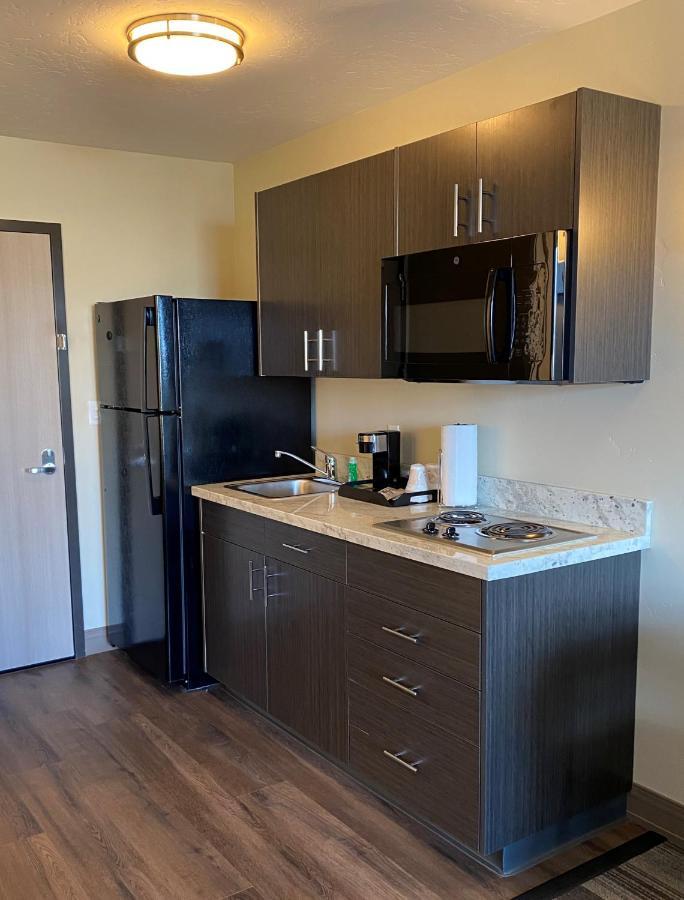 Simple Suites Boise Airport Екстериор снимка